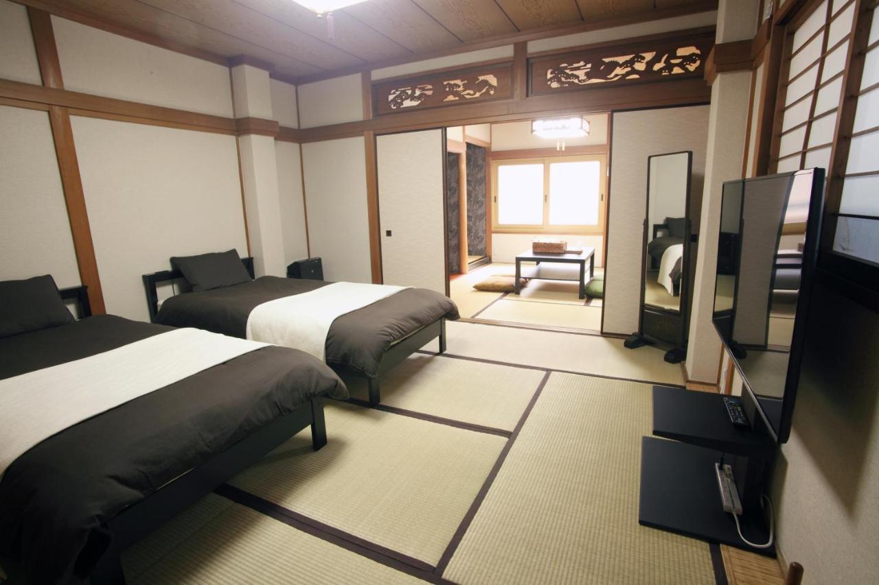 Guest House Futaba Osaka Eksteriør billede