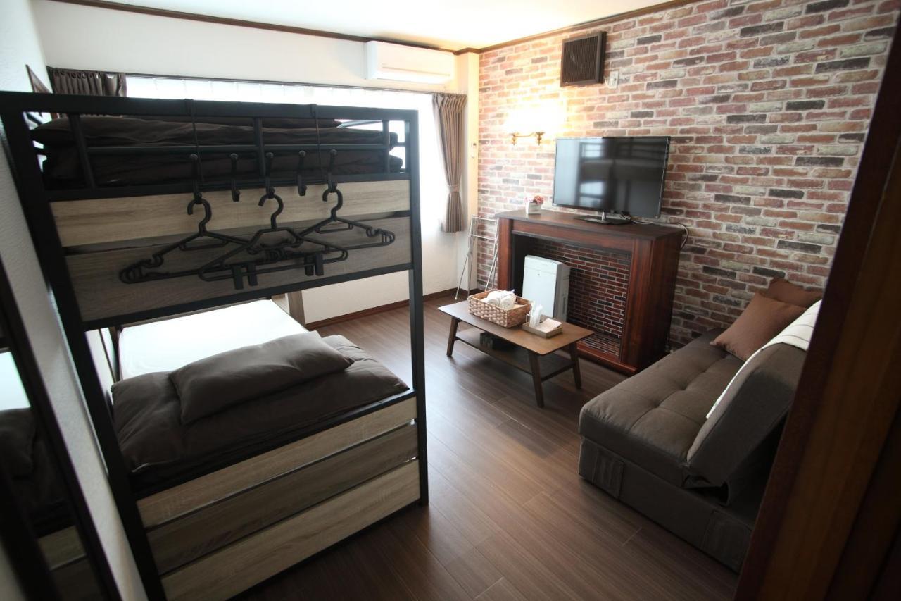Guest House Futaba Osaka Eksteriør billede