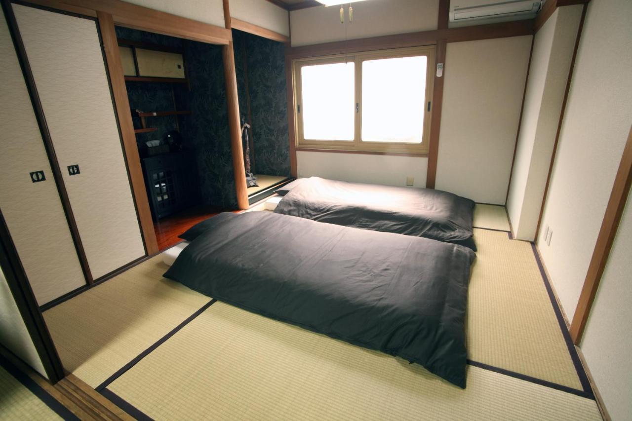 Guest House Futaba Osaka Eksteriør billede