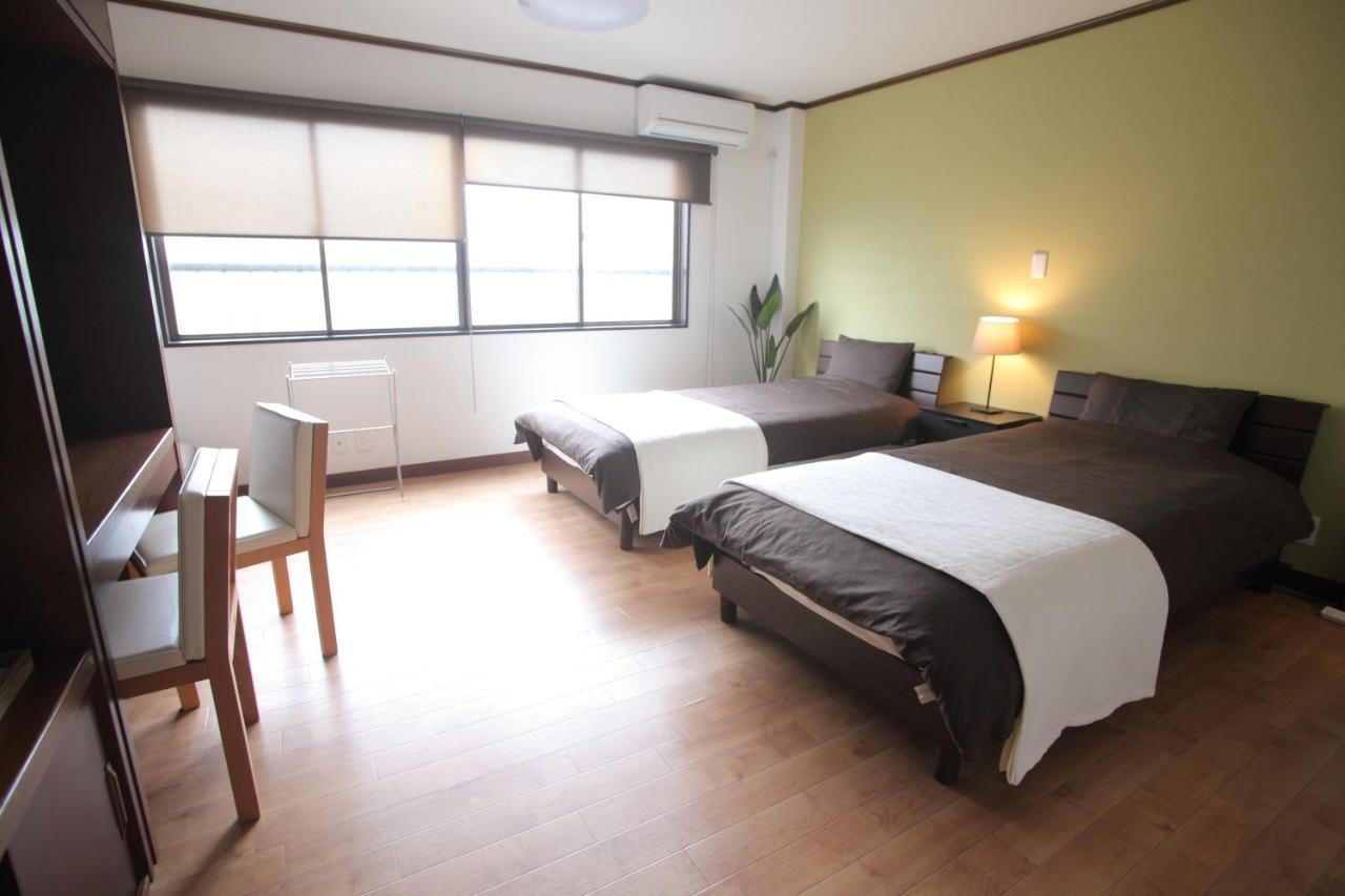 Guest House Futaba Osaka Eksteriør billede