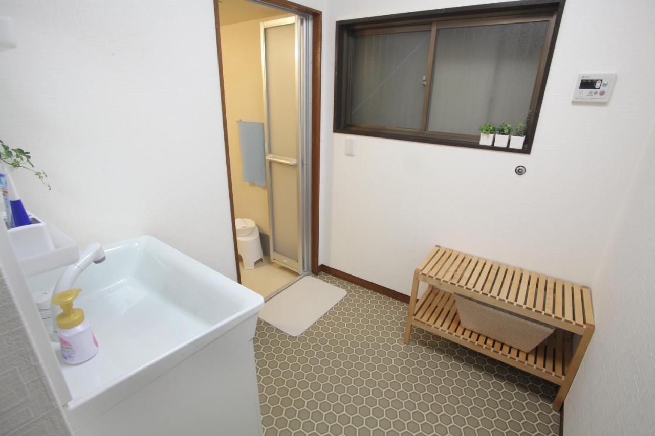 Guest House Futaba Osaka Eksteriør billede